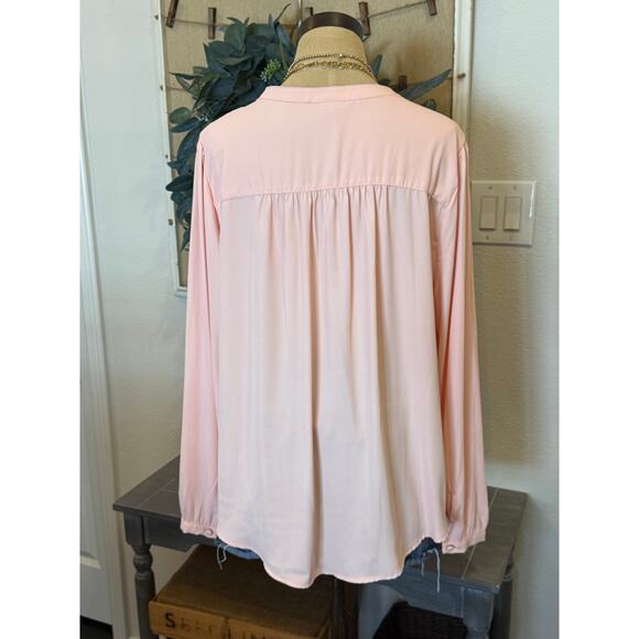 TORRID Light Pink Loose Fit L/S Top Shirt Blouse size 1X - Picture 4 of 8